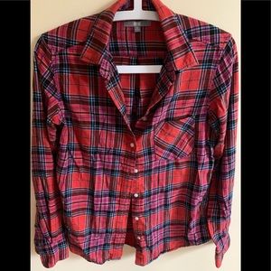 Uniqlo •Like New•Women’s Red Checkered Pure Cotton long- Sleeve •Botton Up Shirt